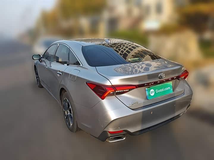 Фото 27 - Toyota Avalon