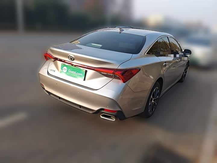 Фото 29 - Toyota Avalon