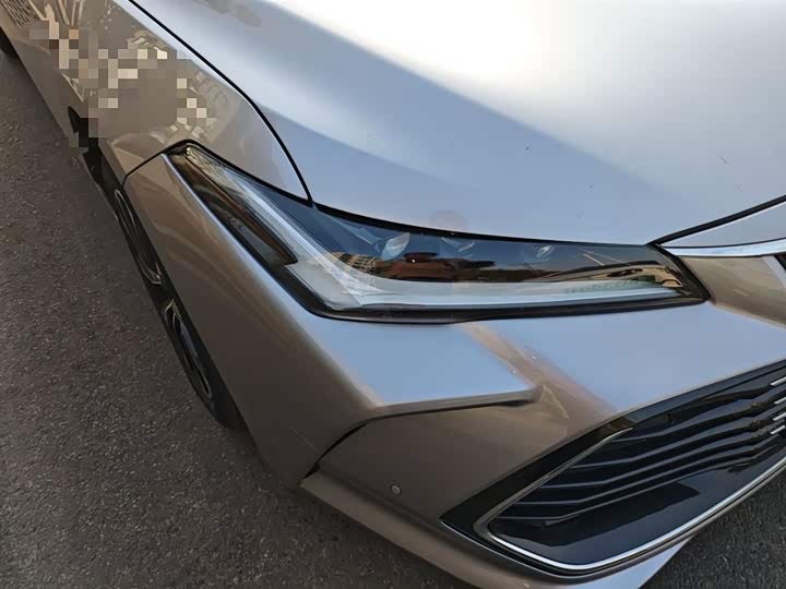 Фото 30 - Toyota Avalon