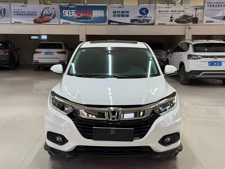 Фото 2 - Honda Vezel