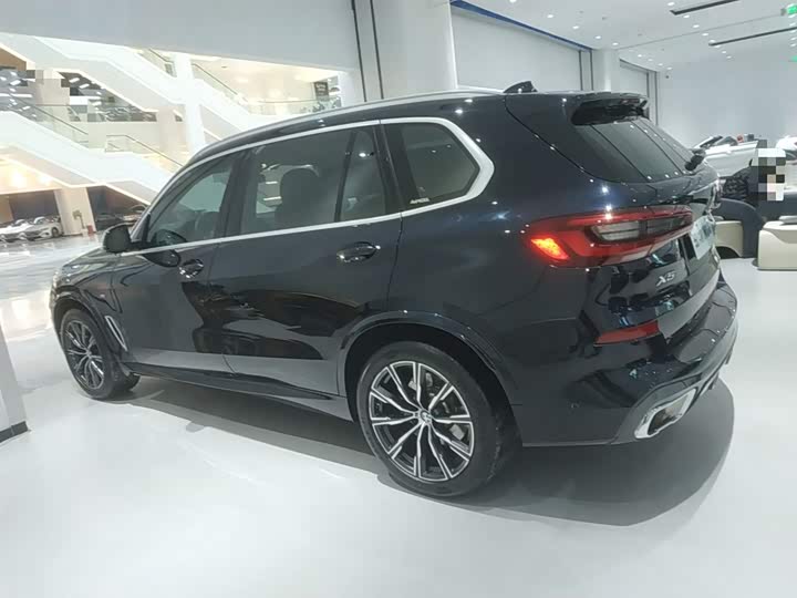 Фото 5 - BMW X5