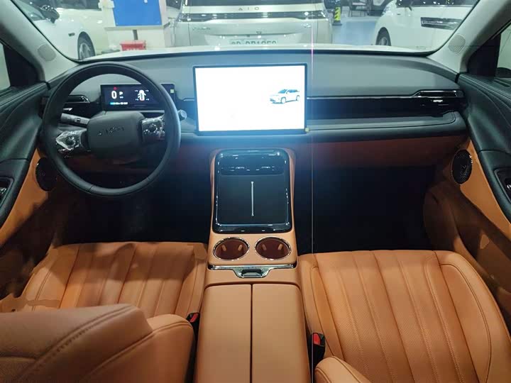 Фото 10 - GAC Aion V