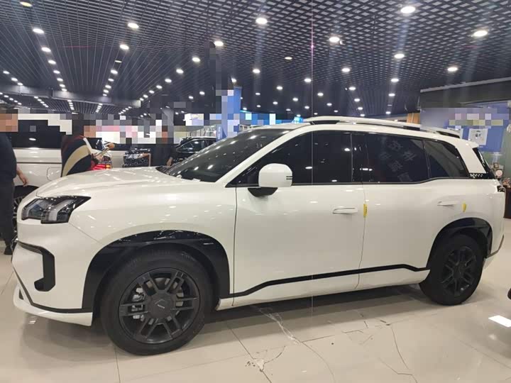 Фото 5 - GAC Aion V