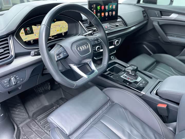 Фото 4 - Audi Q5L
