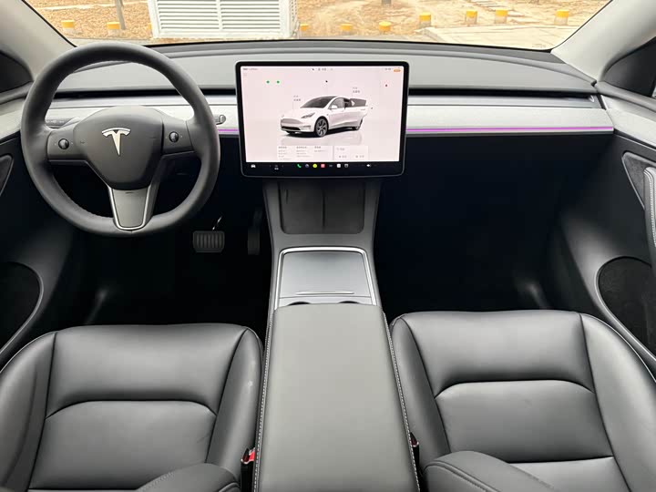 Фото 11 - Tesla Model Y