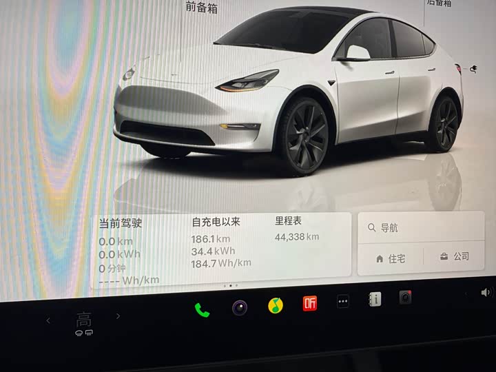 Фото 12 - Tesla Model Y