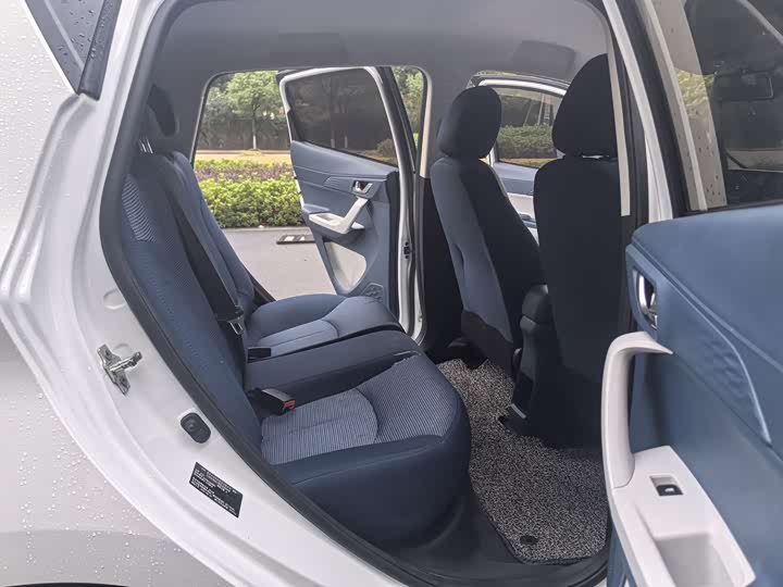 Фото 7 - Changan BenBen E-Star