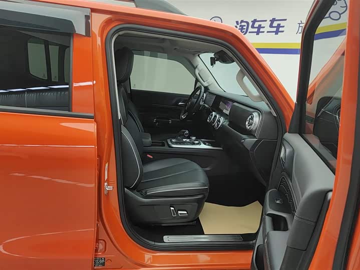 Фото 8 - Tank 300