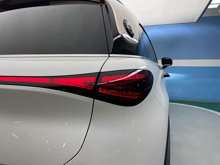 Фото 9 - Smart #1