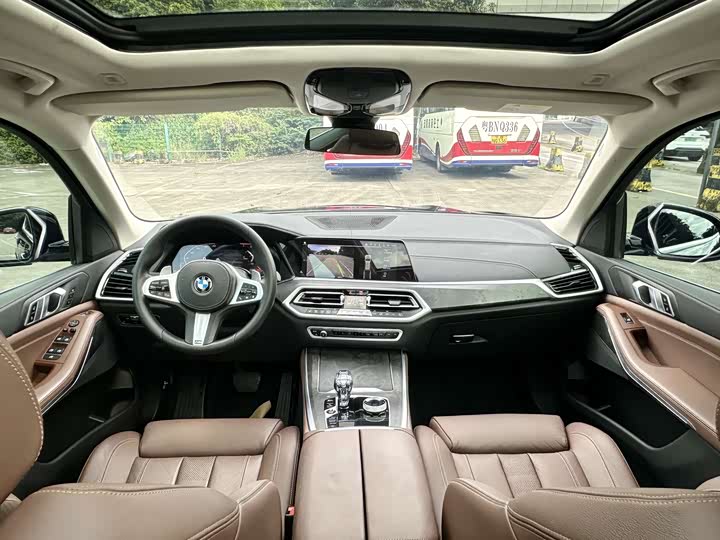 Фото 10 - BMW X5