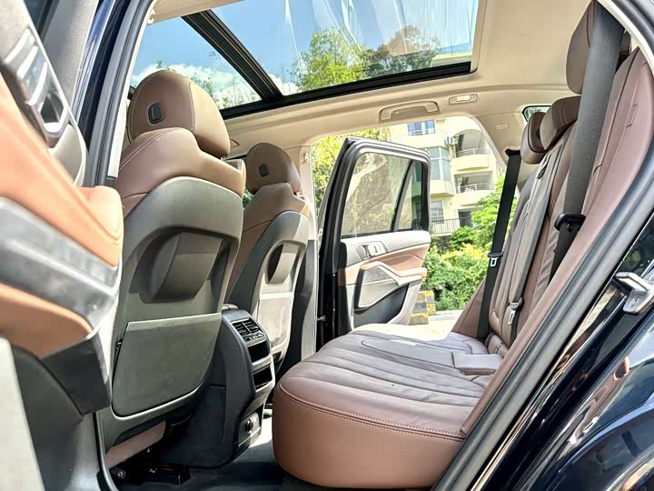 Фото 19 - BMW X5