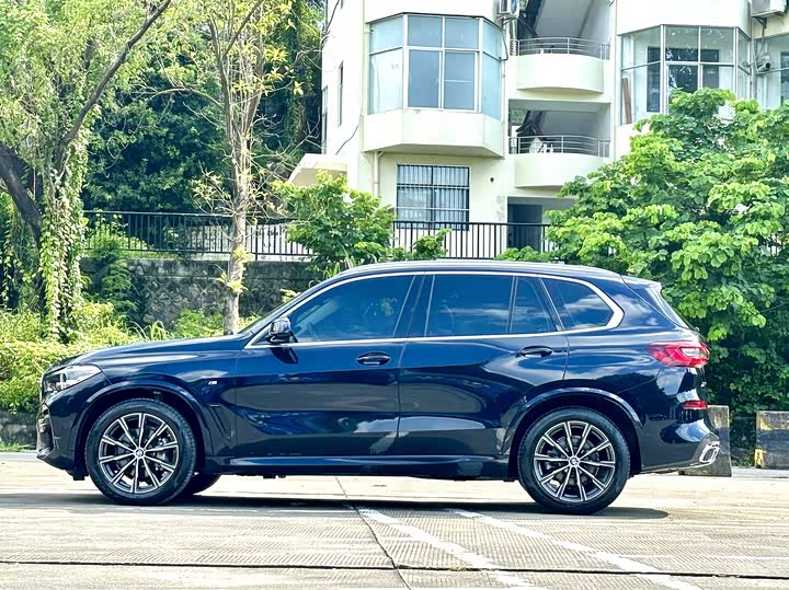 Фото 8 - BMW X5