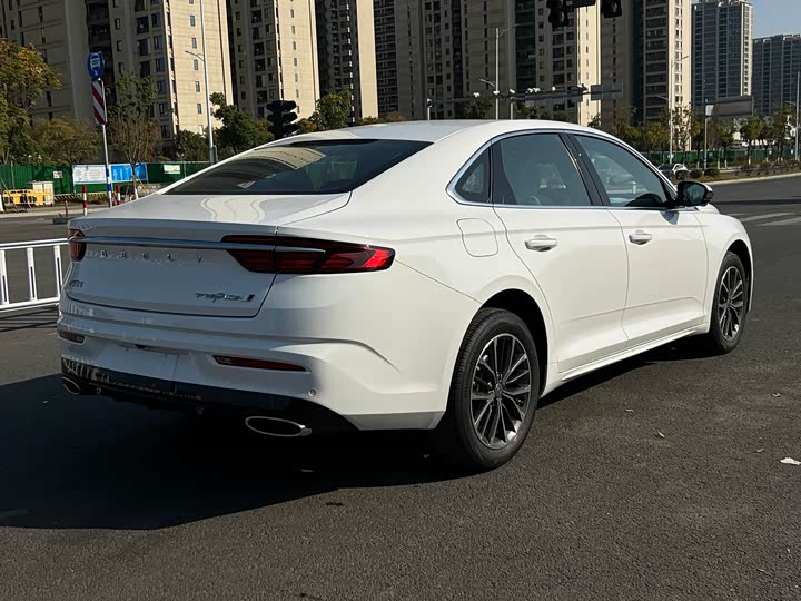 Photo 6 - Geely Preface