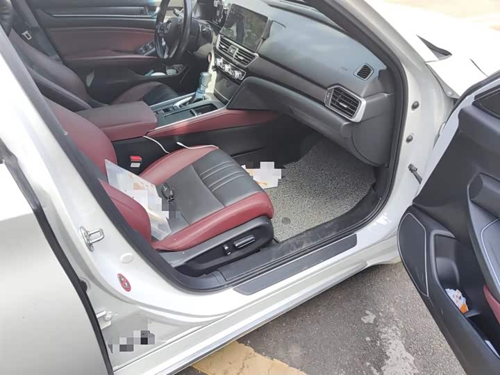 Фото 20 - Honda Inspire