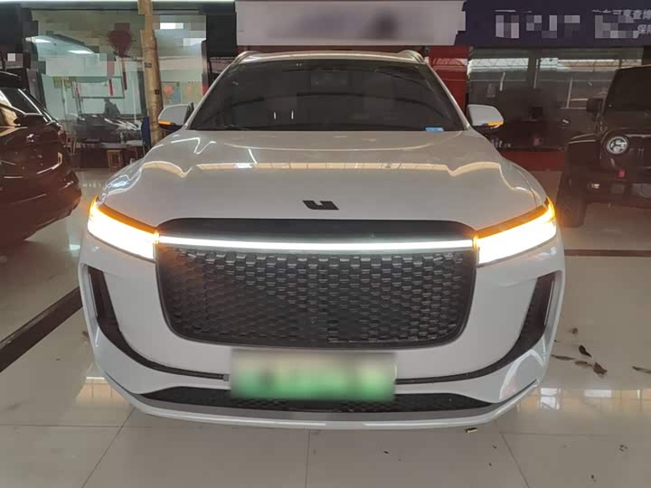 Фото 3 - LiXiang One