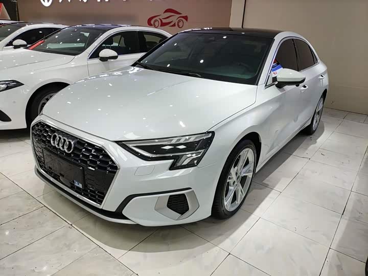 Фото 1 - Audi A3