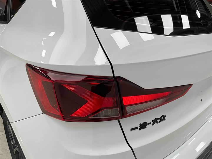 Фото 17 - Jetta VS5