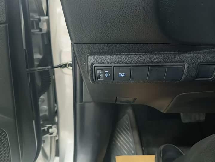 Фото 9 - Toyota Levin