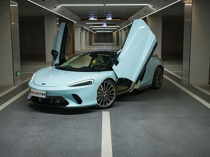 Фото 1 - McLaren GT