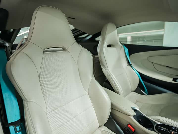 Фото 10 - McLaren GT