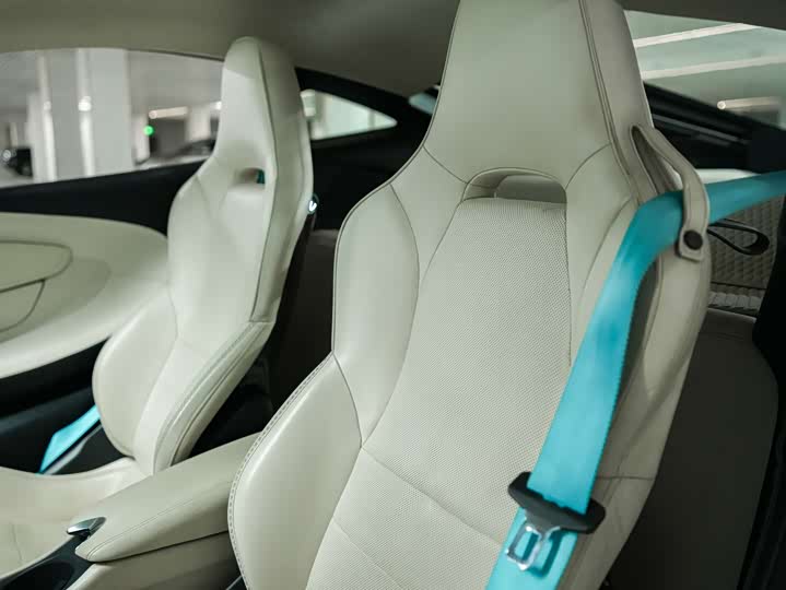 Фото 11 - McLaren GT