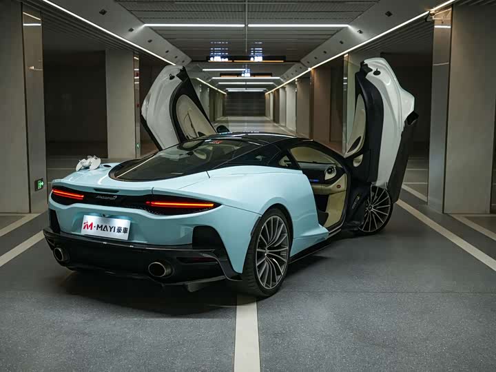 Фото 6 - McLaren GT