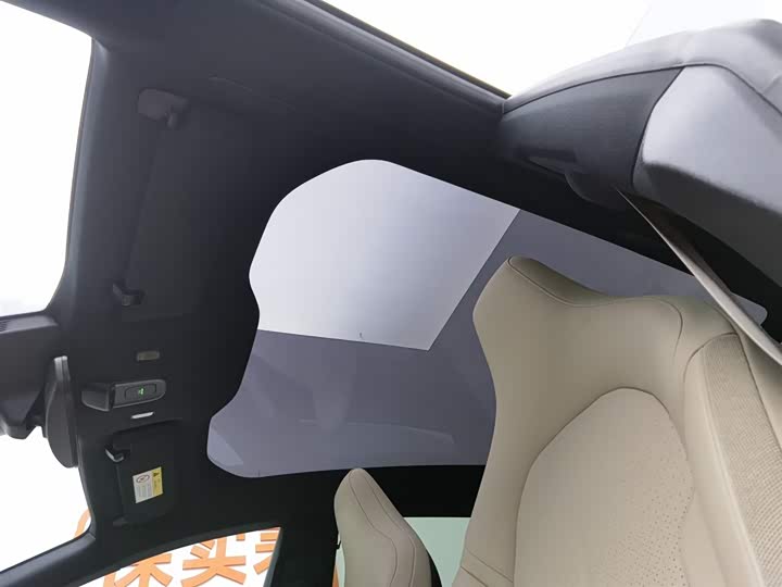 Фото 14 - Nio ET5T