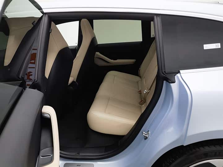 Фото 15 - Nio ET5T