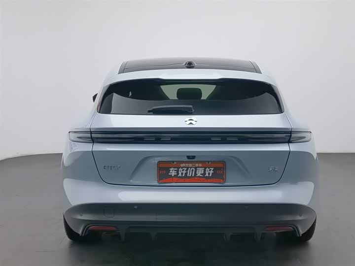 Фото 4 - Nio ET5T