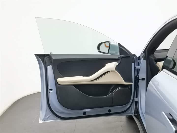 Фото 8 - Nio ET5T