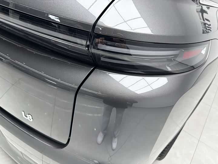 Фото 4 - LiXiang L8