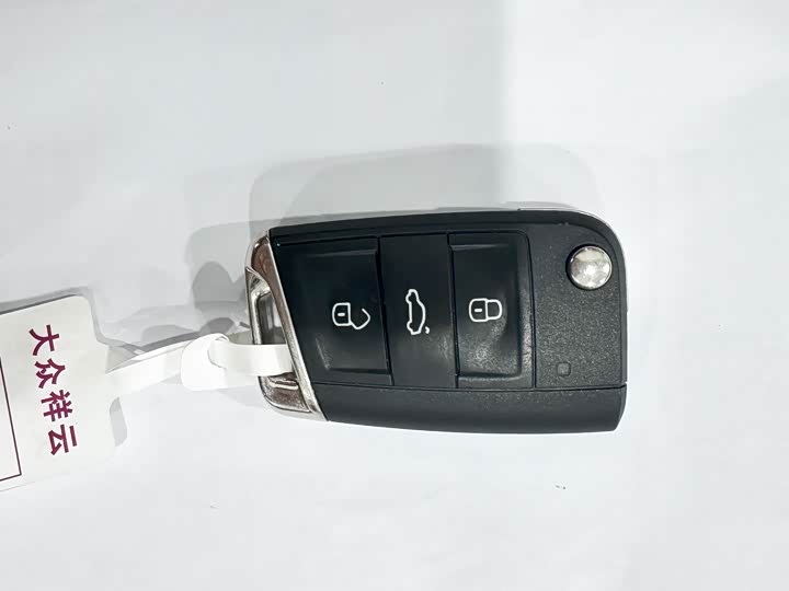 Фото 19 - Volkswagen Tharu