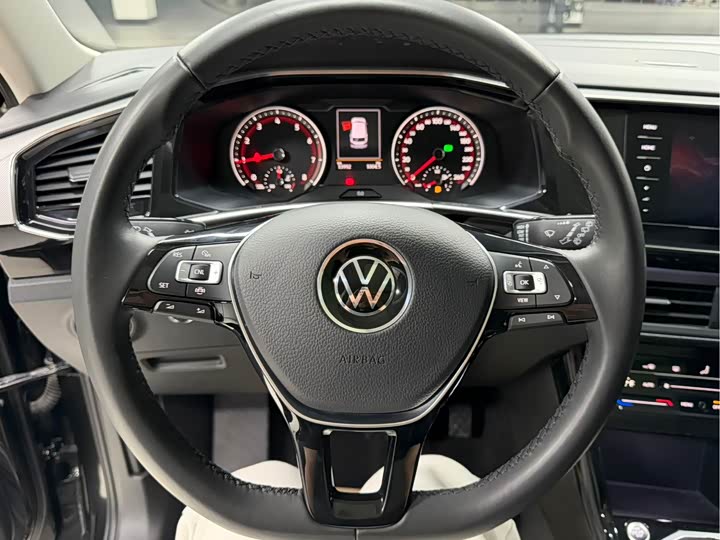 Фото 25 - Volkswagen Tayron