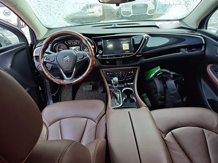 Фото 10 - Buick Envision Plus