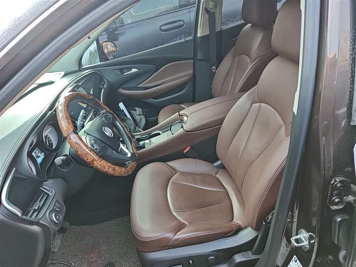 Фото 15 - Buick Envision Plus