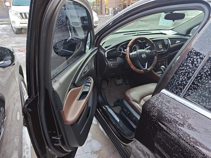 Фото 16 - Buick Envision Plus