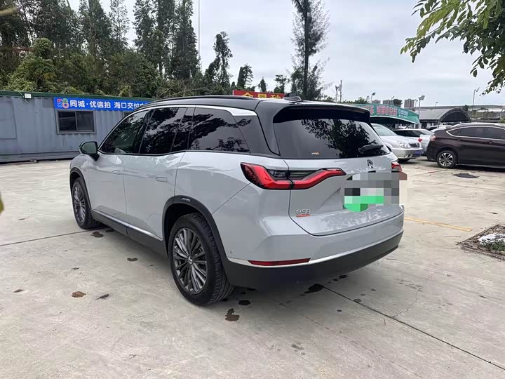 Фото 8 - Nio ES8