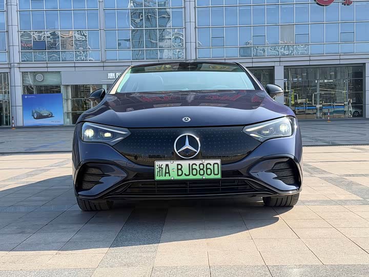 Фото 2 - Mercedes-Benz EQE