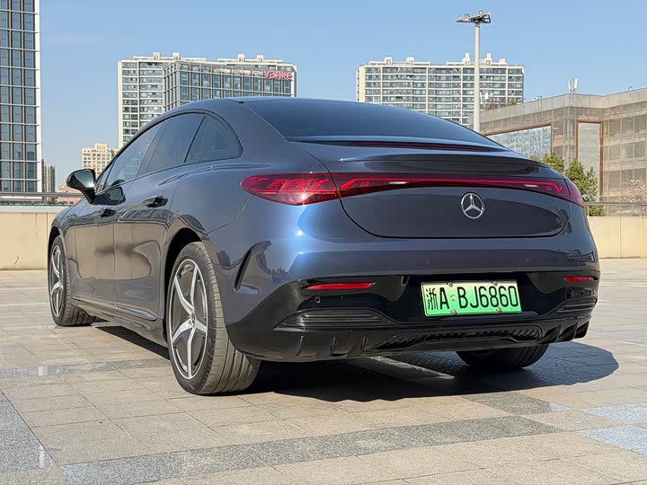 Фото 7 - Mercedes-Benz EQE