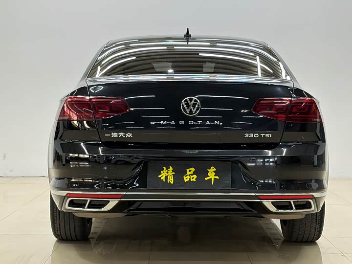 Фото 5 - Volkswagen Magotan