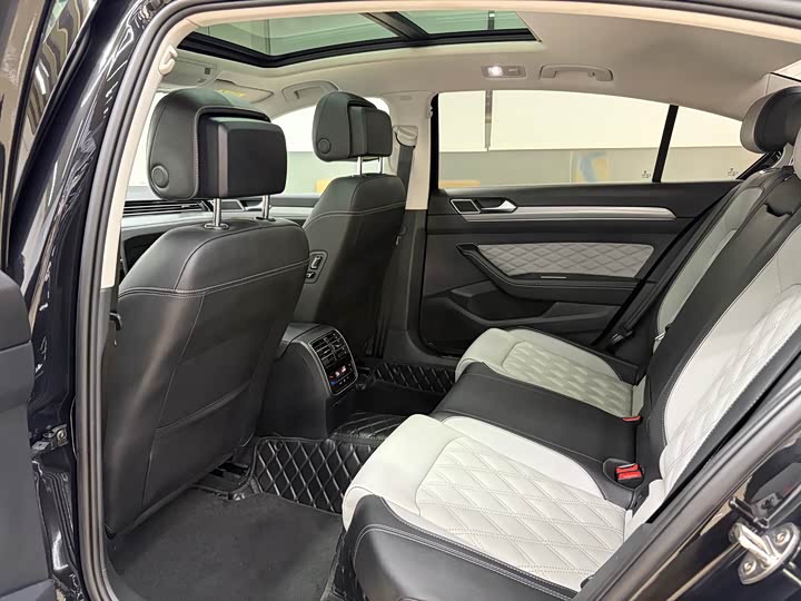 Фото 8 - Volkswagen Magotan