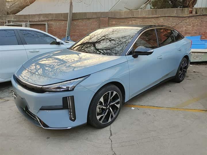 Фото 2 - Geely Galaxy L6