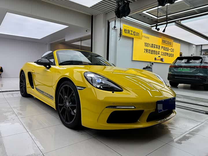 Фото 2 - Porsche 718