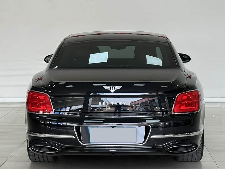 Фото 21 - Bentley Flying Spur