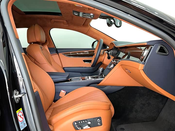 Фото 7 - Bentley Flying Spur