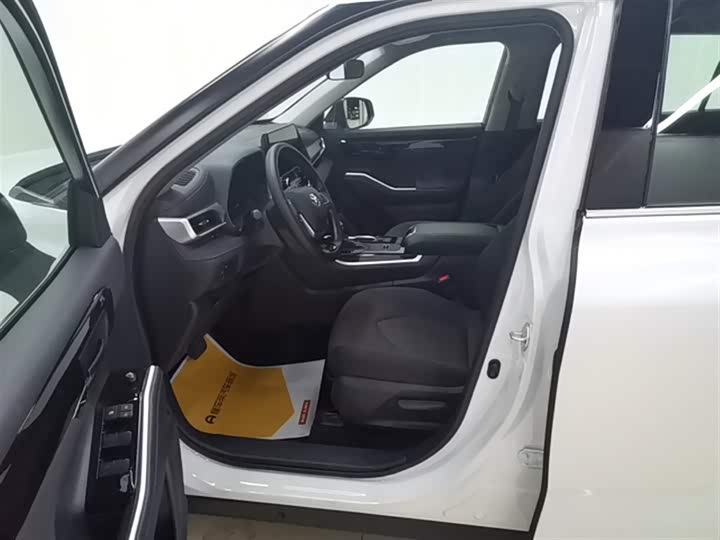 Фото 13 - Toyota Highlander