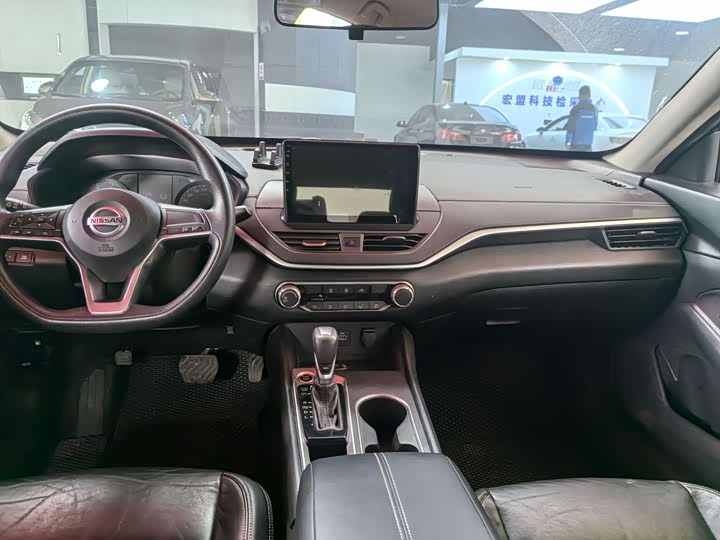 Фото 5 - Nissan Teana