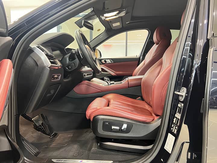 Фото 10 - BMW X6