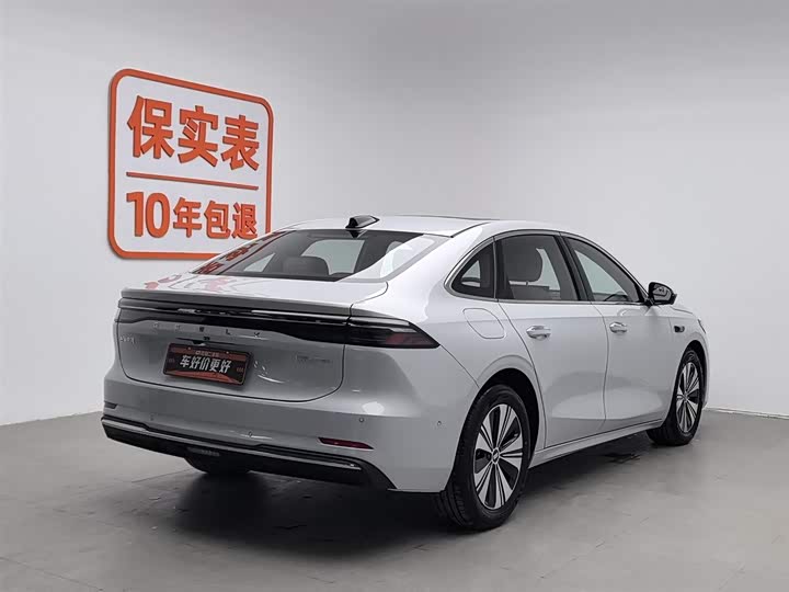 Фото 2 - Geely Galaxy A7