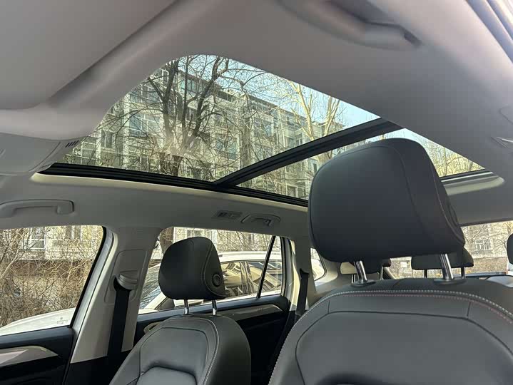 Фото 12 - Volkswagen Tayron